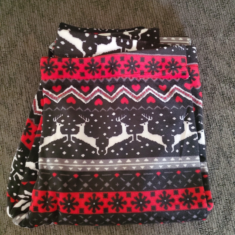 No Boundaries Christmas Leggings